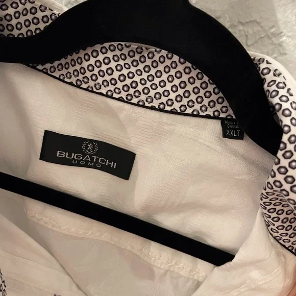 Men’s ‘Bugatchi’ White Button-Up Dress Shirt w/ Subtle Texture (XXLT) - Picture 2 of 3